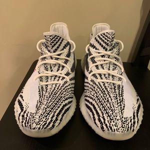 Yeezy Boost 350 V2 'Zebra' USED 9/10 with box